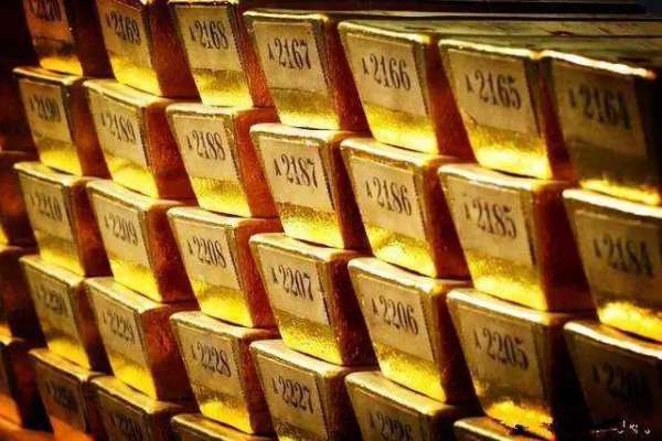 黄金涨价背后：金手镯一年涨价5000块，中国大妈七年可赚70亿美元
